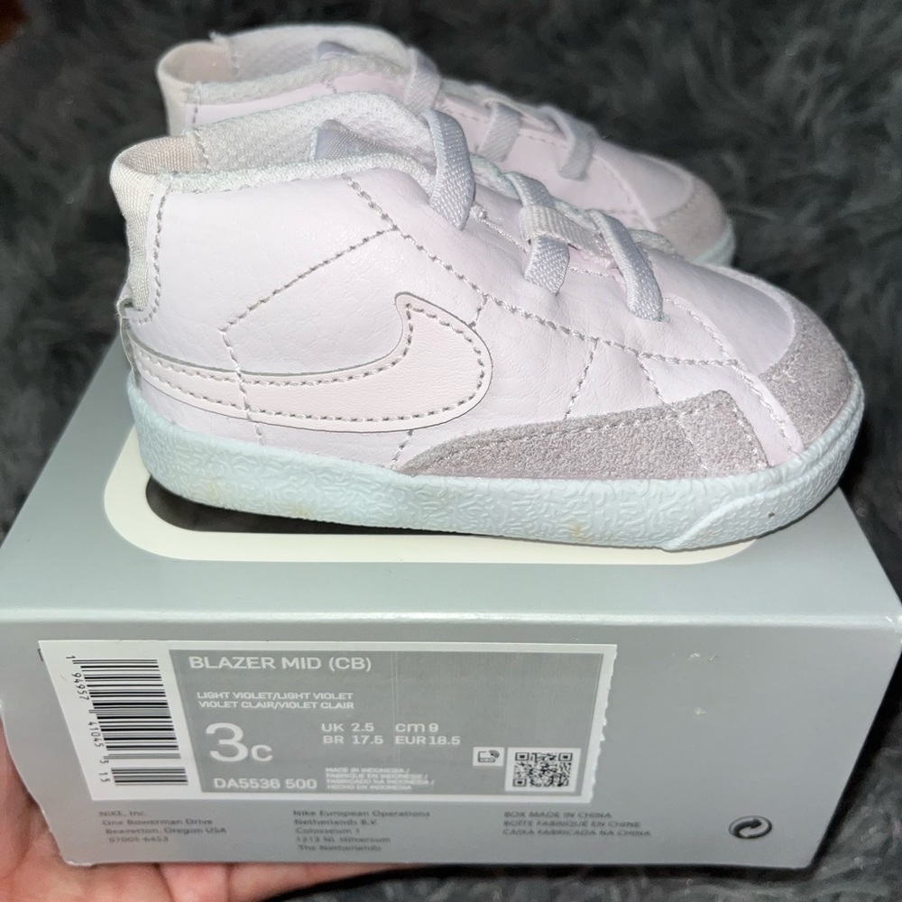 SOLD! 3C Blazer mid